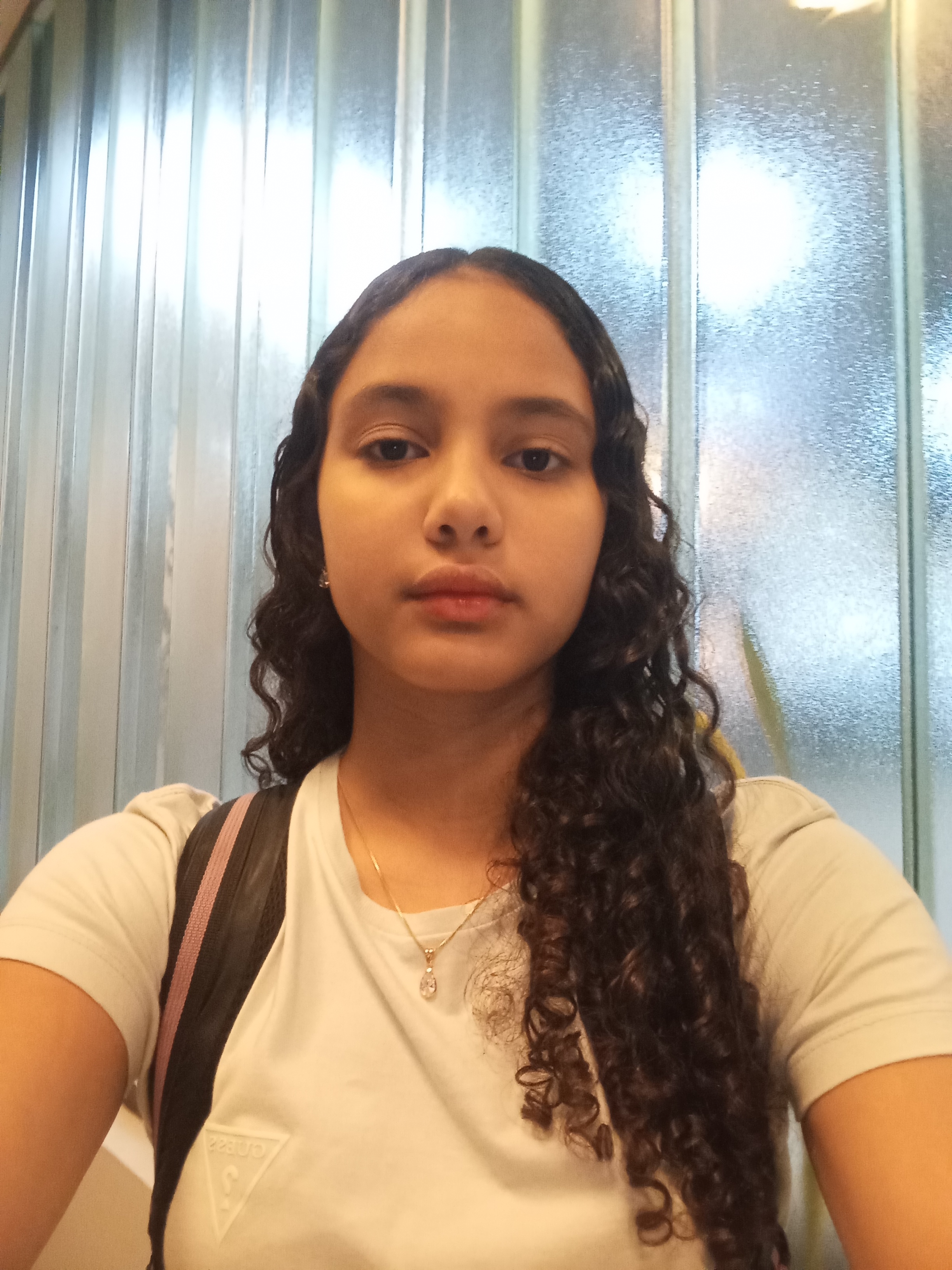 yg1TvBsHhyRX-17473112190431753961508160126043.jpg
